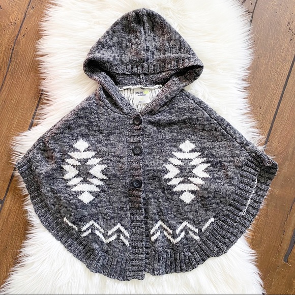 OshKosh B'gosh Other - Worn Twice, Sweater Poncho